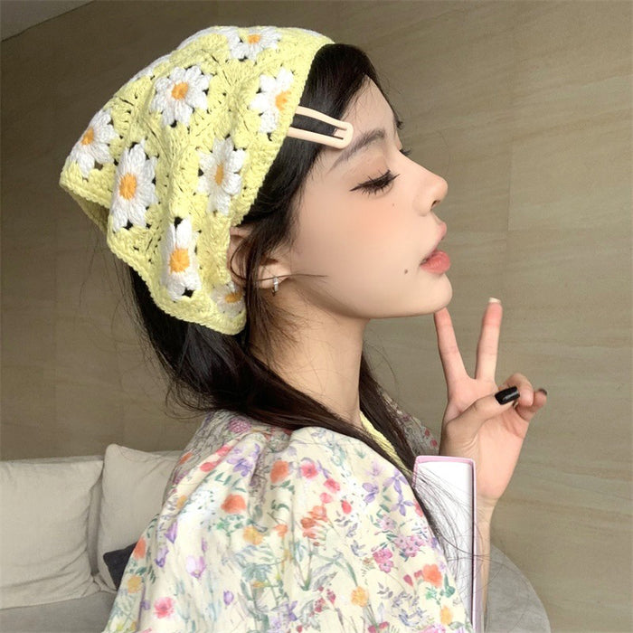 Fashion 11 Beige Knitted Triangle Headscarf