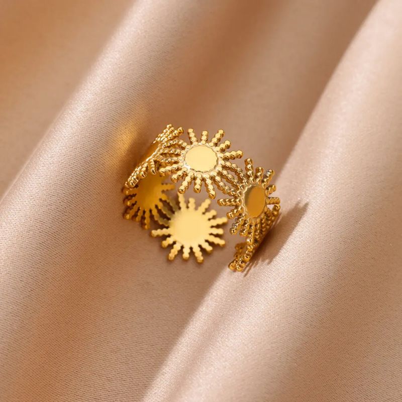 Ring 1# Stainless Steel Round Ring With Diamonds